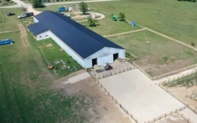 Why Working With a Local Roofing Contractor in Manitowoc, WI, Matters for Long-Term Home Care